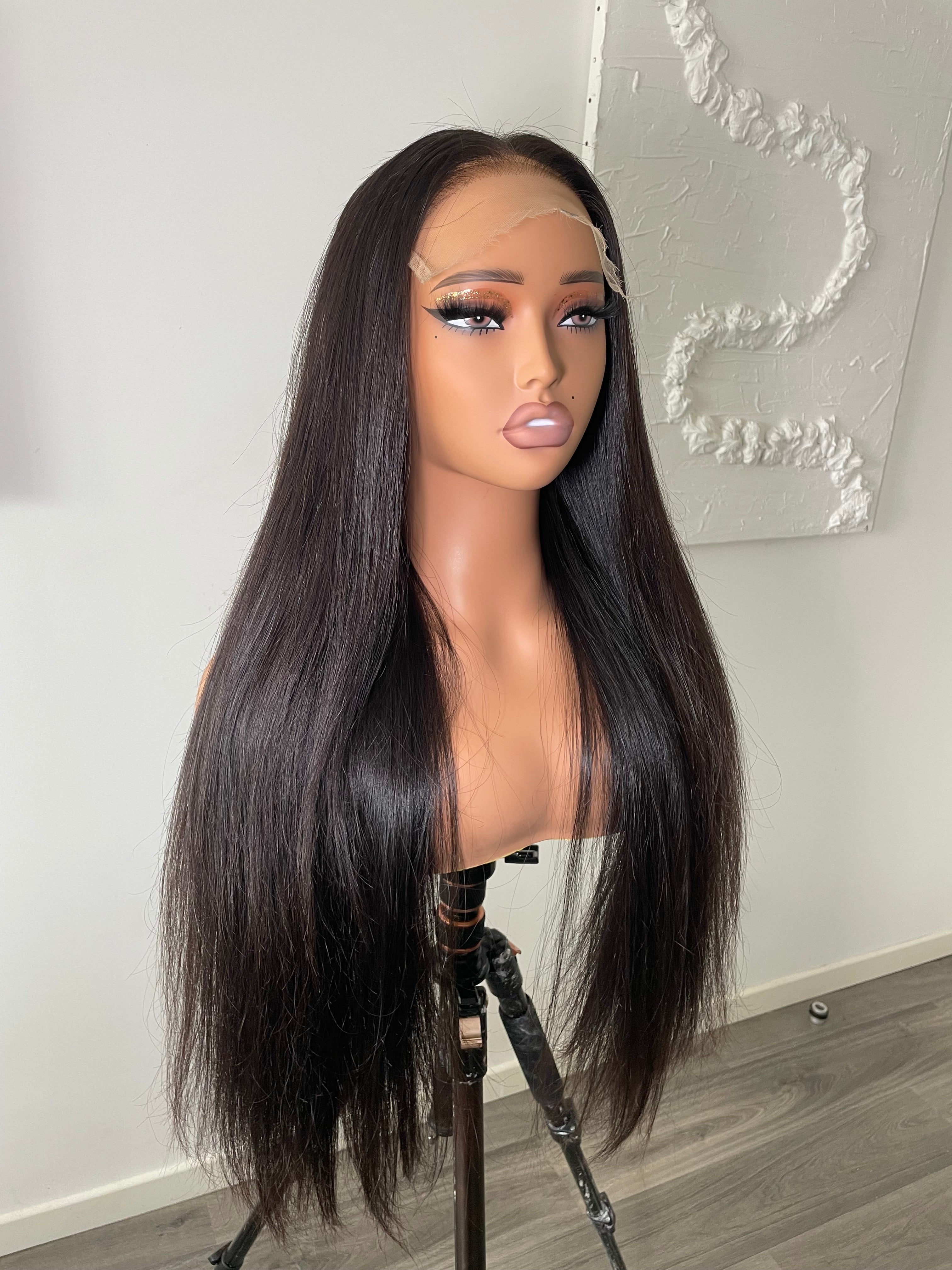 Laos LUX' wig