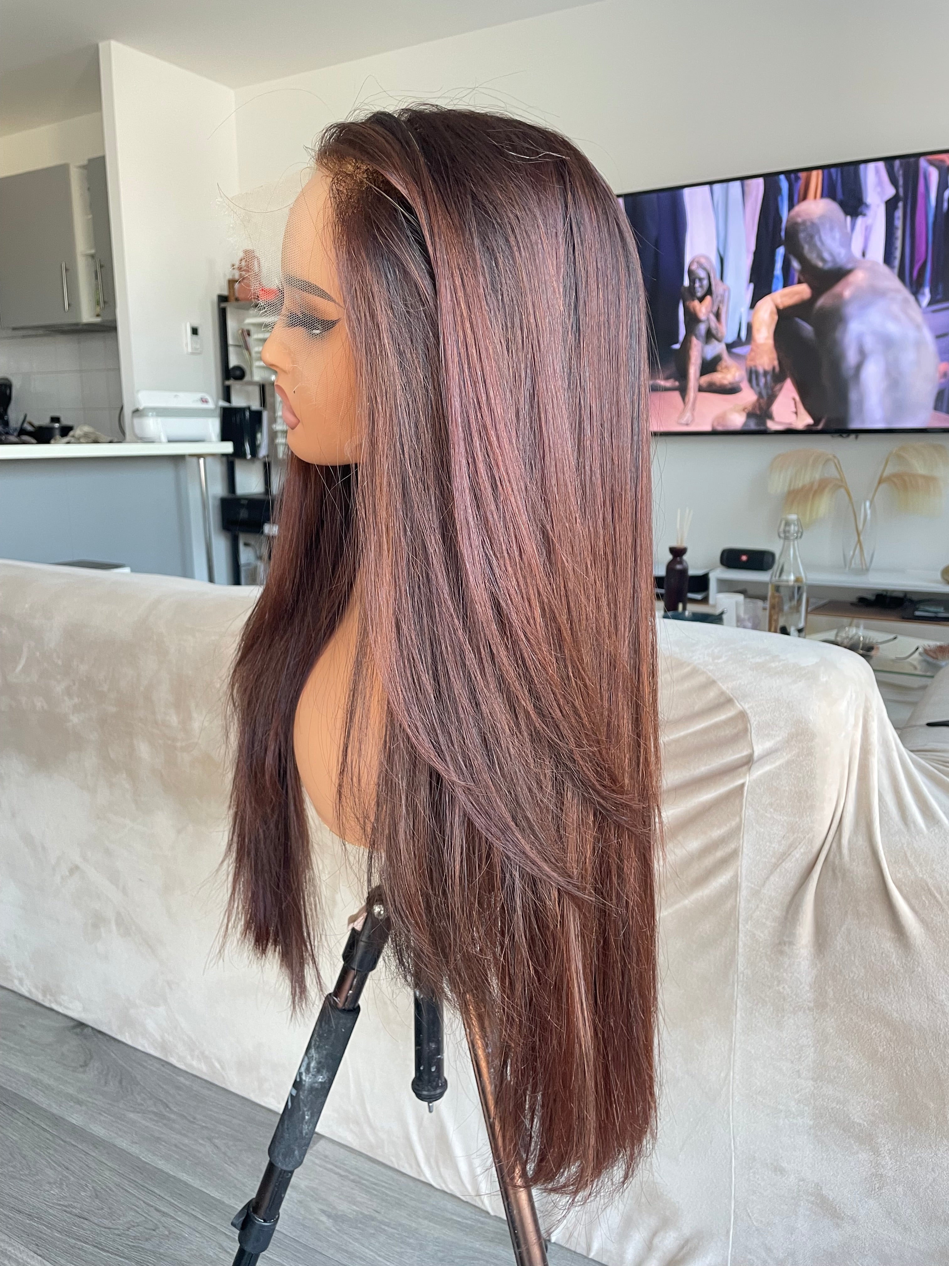 Chertsey Wig KT16