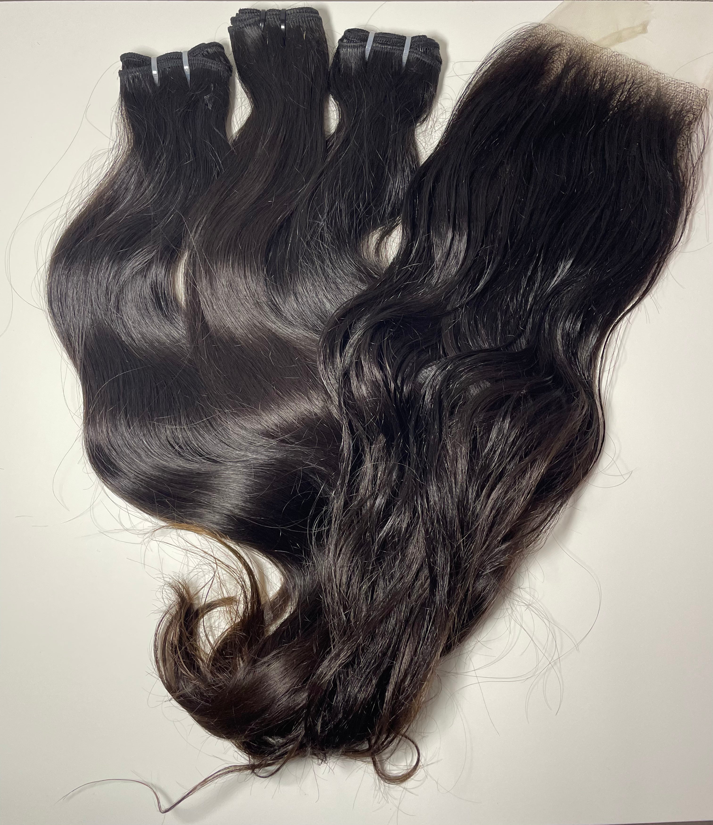 LOT 5: Cheveux indien ondulée Morgan Ariaa
