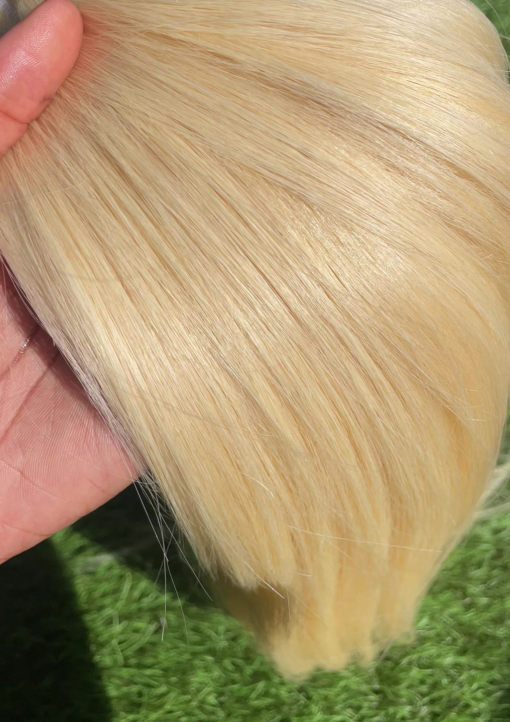 Vietnamese single donneur blonde