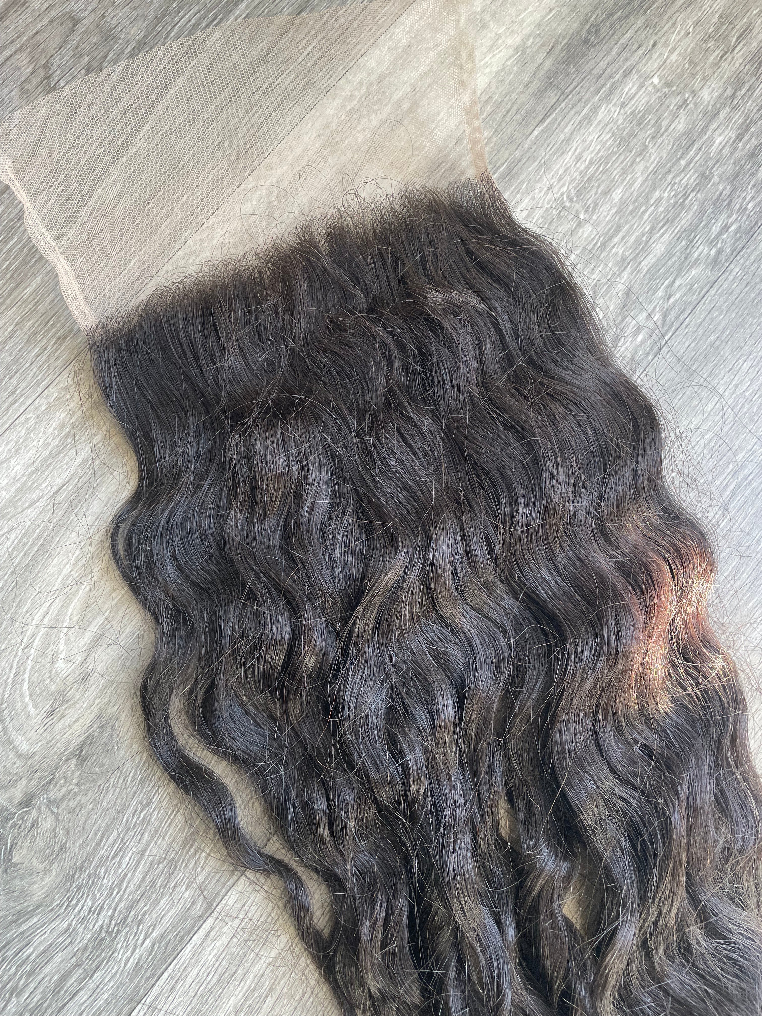 Closure raw natural wave